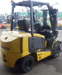 xenang-xe-nang-dien-komatsu-3-0-tan-fe30-2-serial-320735-11.jpg