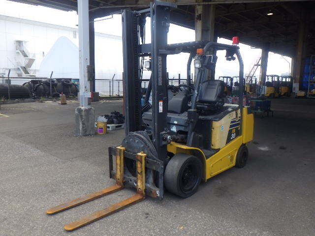 Xe nâng điện Komatsu 3 tấn FB30-12 (101719) - Ảnh 2