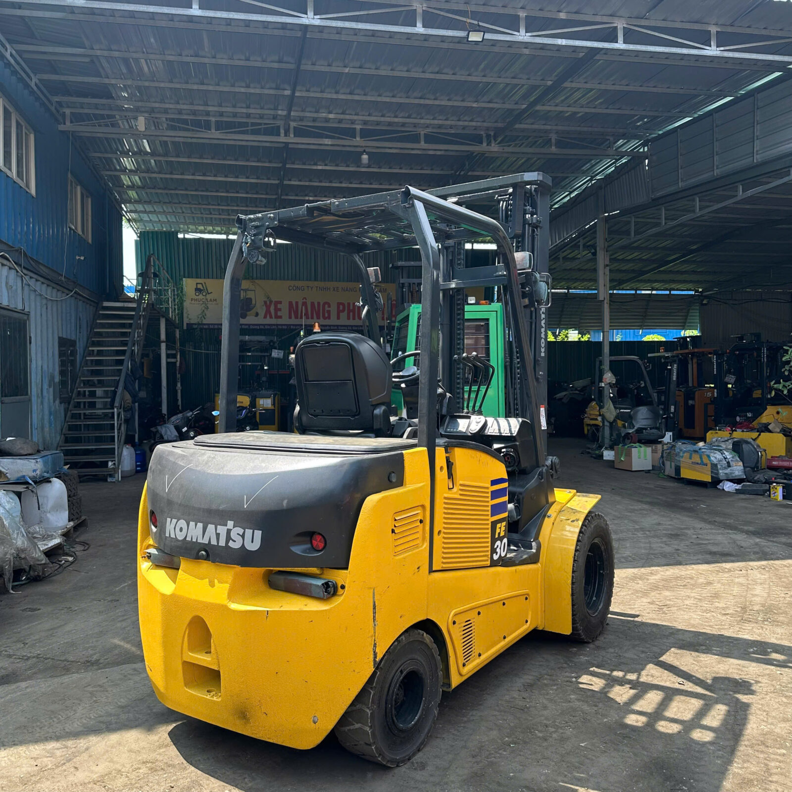 Xe nâng điện Komatsu 3 tấn FE30-1 (305742) - Ảnh 3