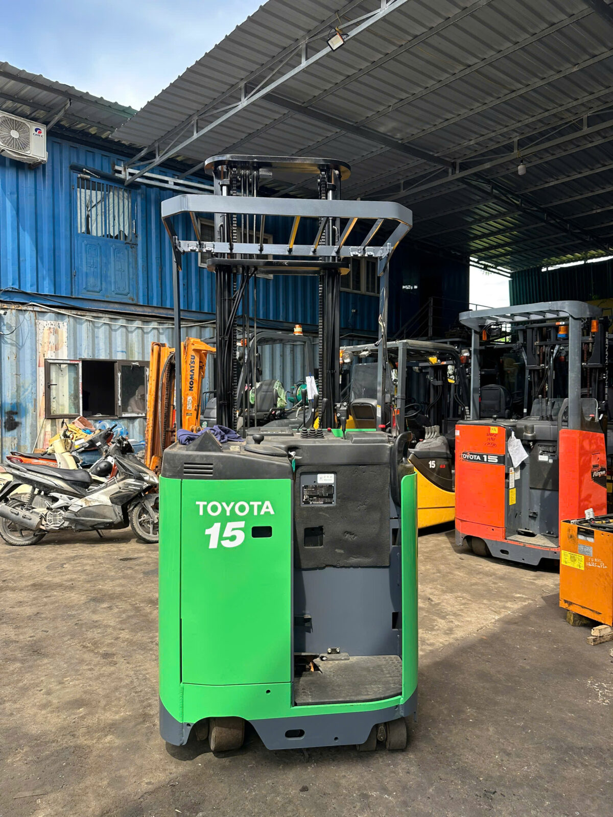 Xe nâng điện Toyota 1.5 tấn 7FBR15 (67944) - Ảnh 3