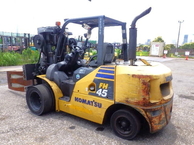 Xe nâng Gas Komatsu 4.5 tấn FH45-1 (138301) - Ảnh 5