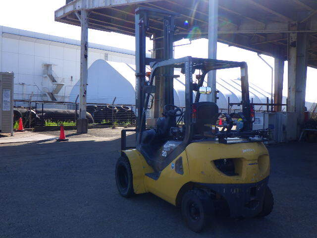 Xe nâng xăng Komatsu 2 tấn FG20T-17 (358250) - Ảnh 5