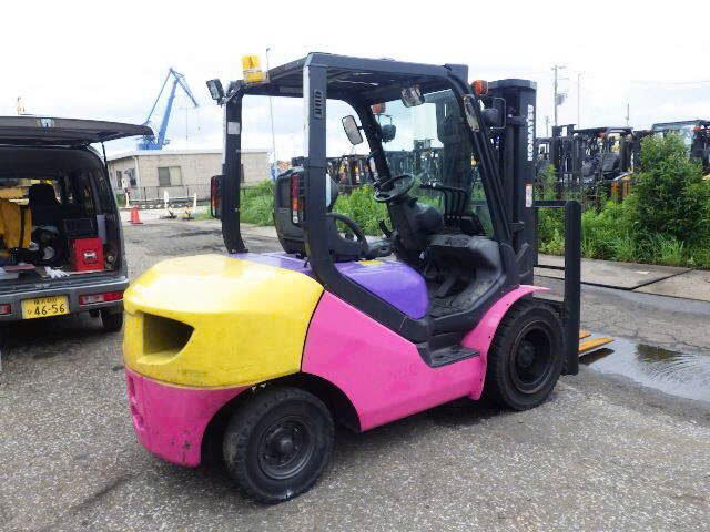 Xe nâng dầu Komatsu 3.0 tấn FD30T-16 (748960) - Ảnh 8