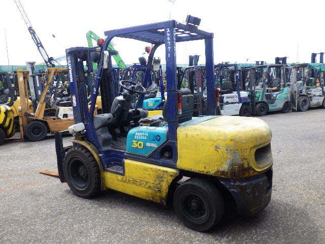 Xe nâng dầu Komatsu 3.0 tấn FD30T-12 (532022) - Ảnh 5