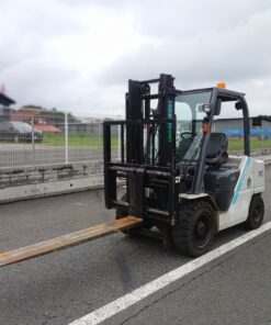 xenang-xe-nang-dau-unicarriers-3-0-tan-fhd30t5-seri-f188-01484-sx-nam-2017-4.jpg