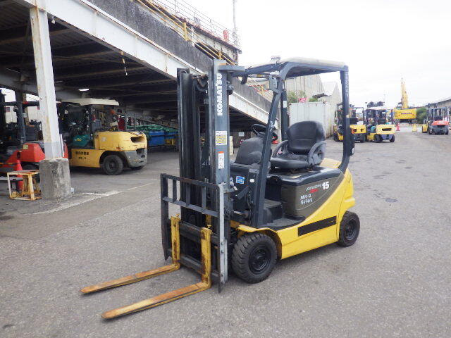 xenang-xe-nang-dien-komatsu-1-5-tan-fb15-12-seri-849413-sx-nam-2015-1.jpg