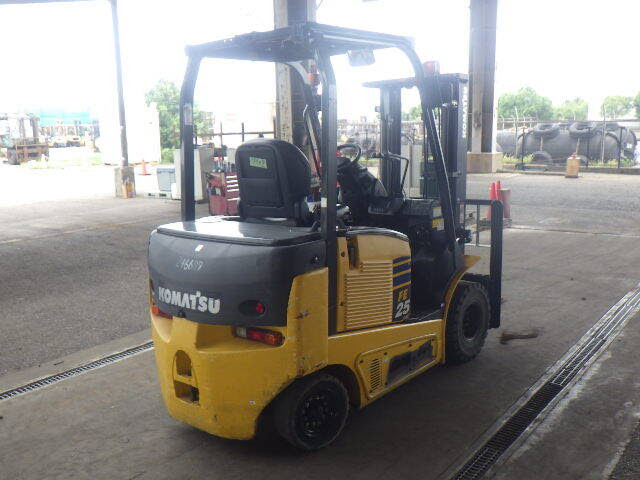 Xe nâng điện Komatsu 2.5 tấn, FE25-1 Seri 309210, Sx năm 2020 - Ảnh 6