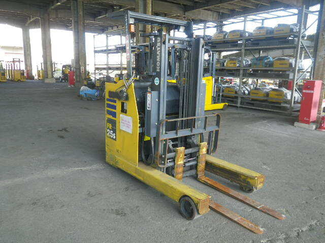 Xe nâng điện Komatsu 2.5 tấn, FR25S-1 Seri R2B-06640, sản xuất năm 2020 - Ảnh 2